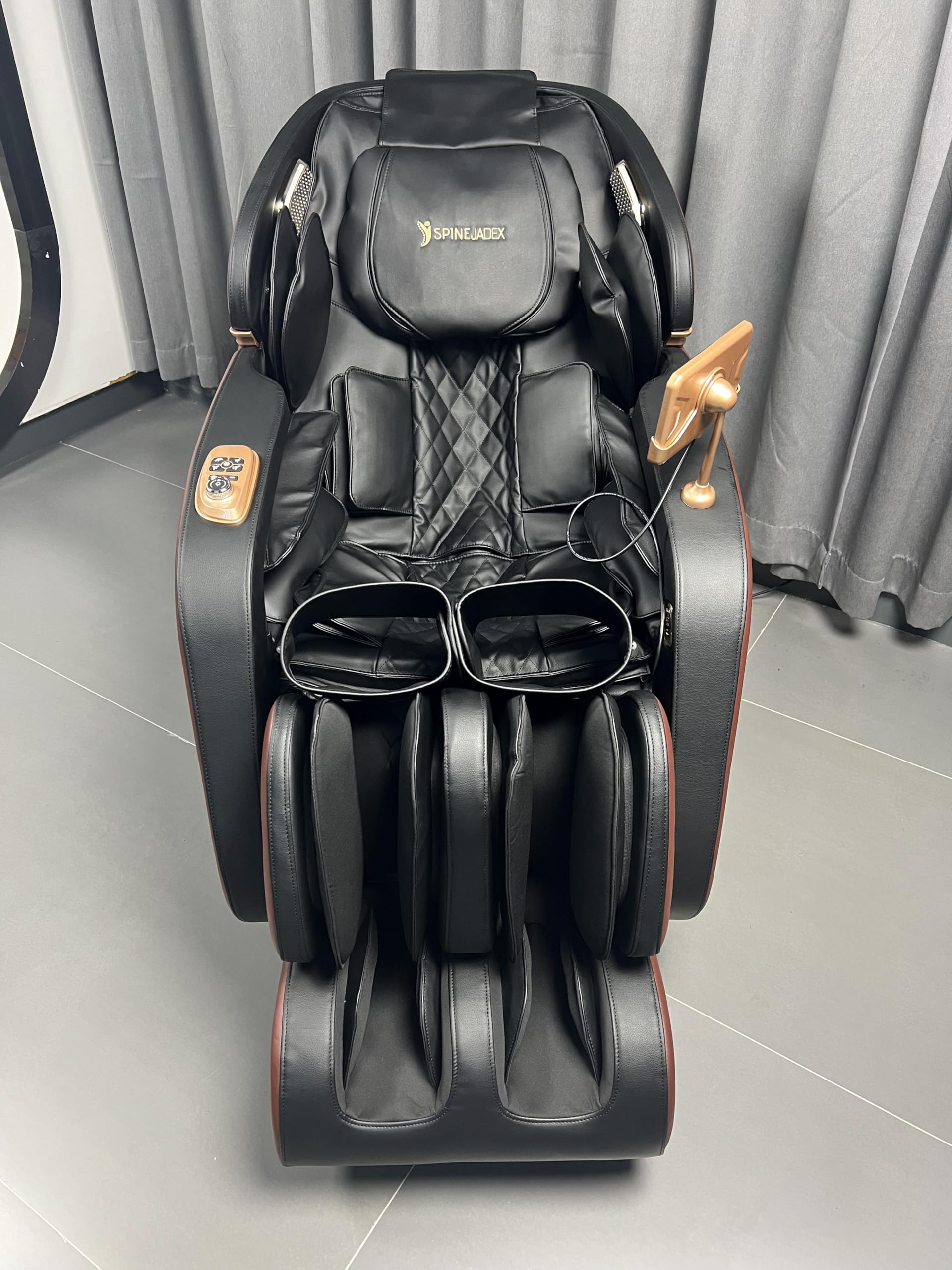 Spine JADEX VS-444 Zero Gravity 4D Full Body Massage Chair